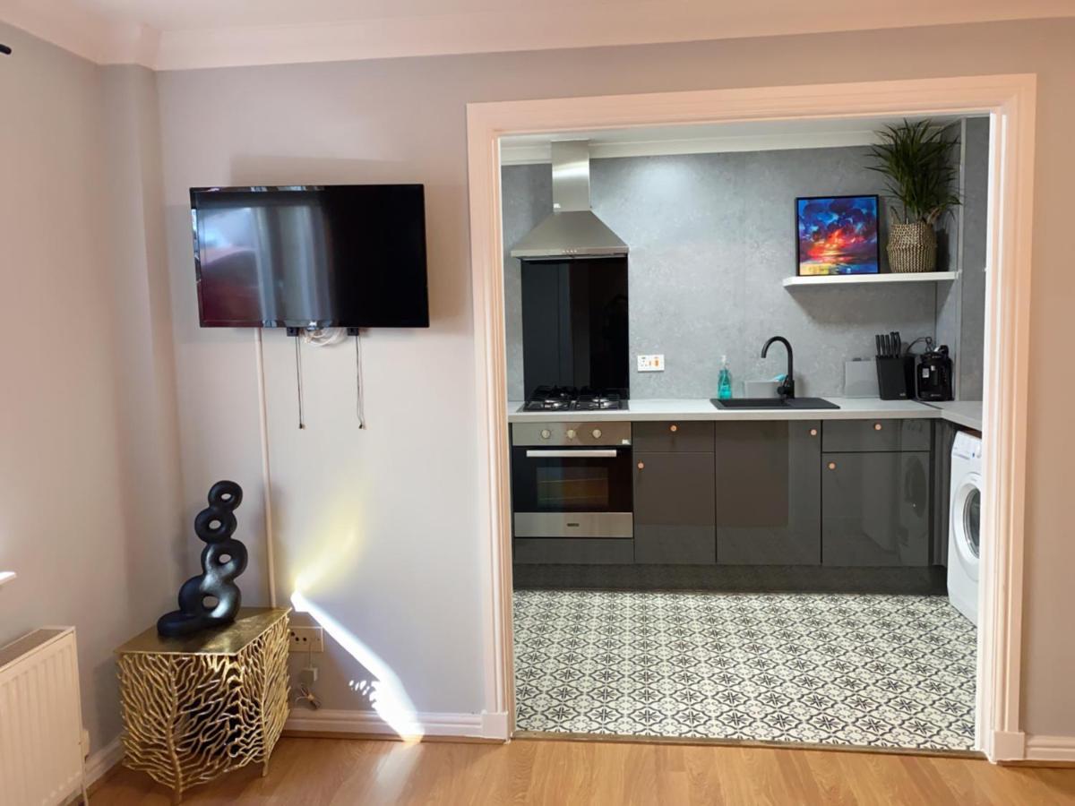 Private Main Door Lovely 2 Bedroom Apartment Edinburgh Exterior photo